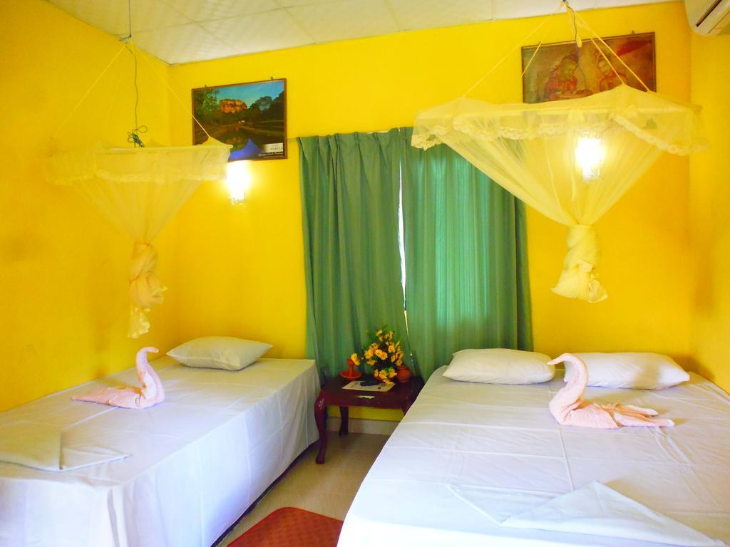 The Nilmini Lodge Sigiriya Cameră foto